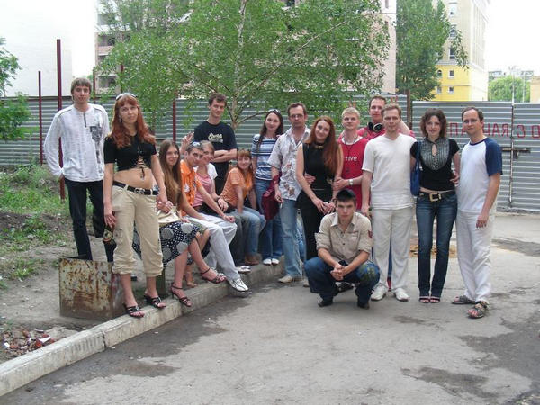 Групповуха
(самая популярная у поисковиков фотка будет)))